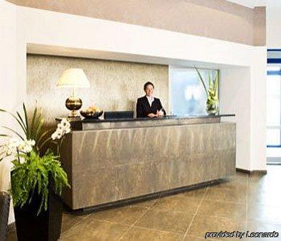 Ross Hotel